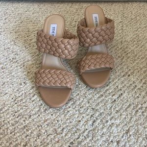 STEVE MADDEN WOMENS TIELO SLIDE SANDAL